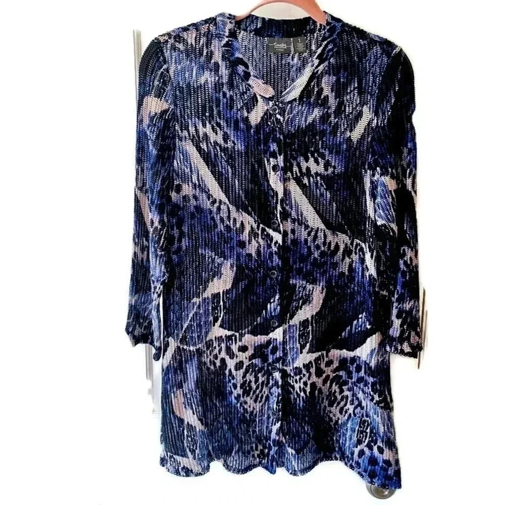 Chico’s Travelers Geo Leopard Tunic Shirt Womens 8 Blue Long Swim Cover Resort